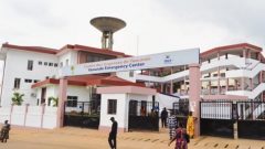 Le Centre des urgences de Yaoundé sous le poids des dettes.