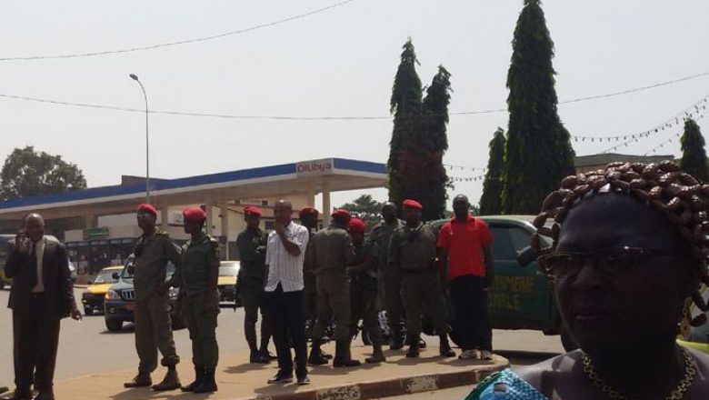 La formation des militants du Mrc et du Sdf interdite à Douala Cameroun
