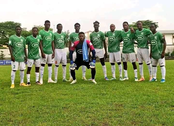 Léopard FC de Douala Allez les lions
