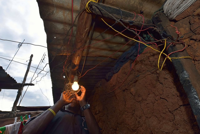 Cameroun-Électrification : 35 milliards de FCFA pour électrifier 87 villages